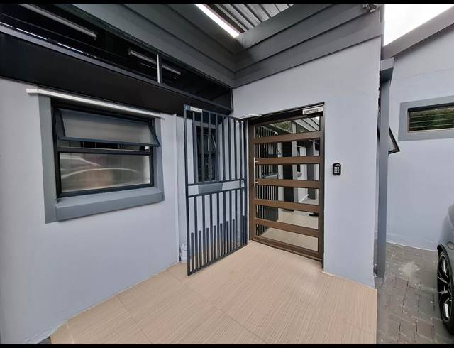 4 BEDROOM HOUSE FOR SALE IN SAFARI GARDENS